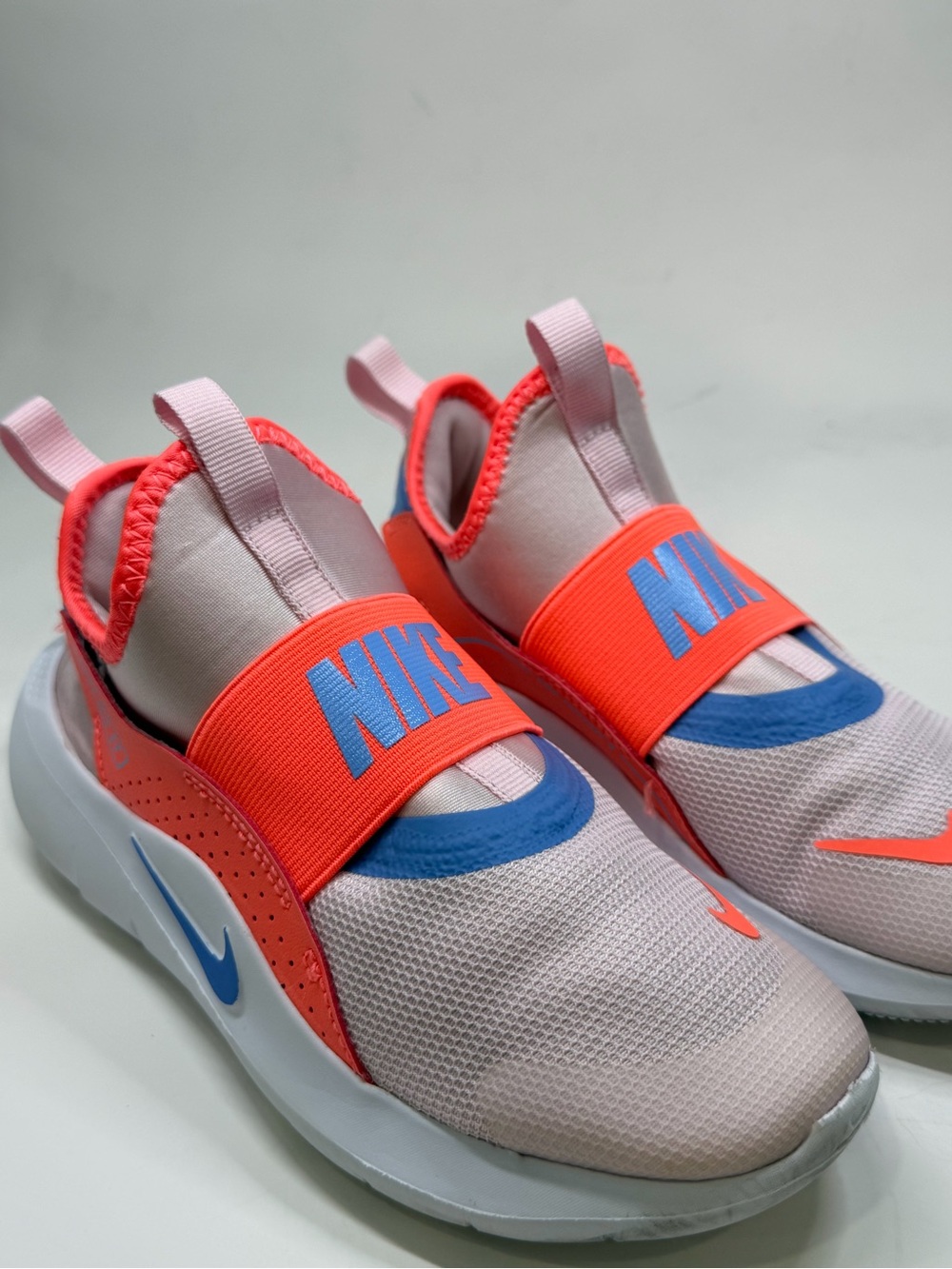 Nike Kids Slip-On Sneakers in Pink, Coral & Blue - Picture 4 of 11